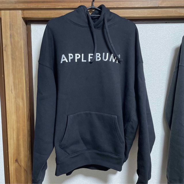 APPLEBUMのパーカー