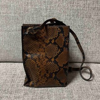 ペリーコ バッグの通販 100点以上 | PELLICOのレディースを買うならラクマ ペリーコ バッグの通販 100点以上 | PELLICOのレディースを買うならラクマ