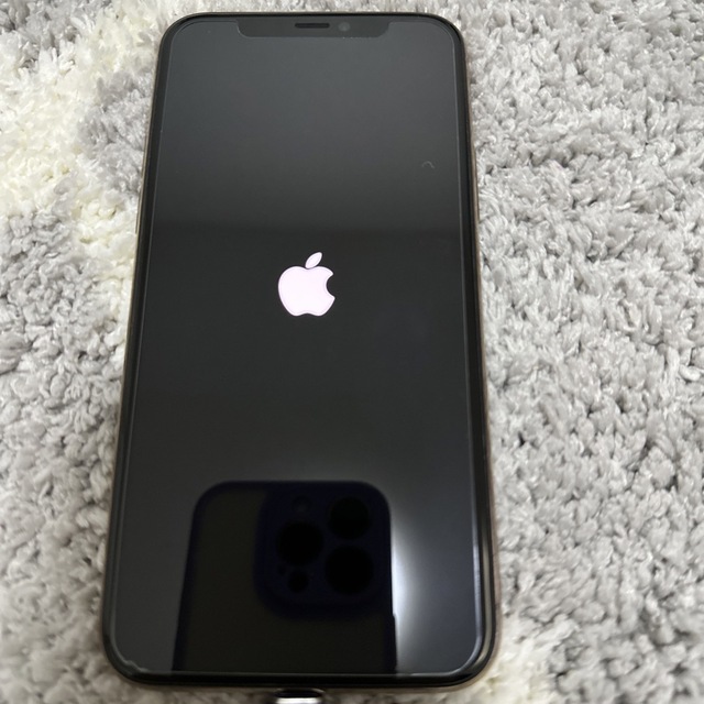 iPhone(アイフォーン)のiPhone11Pro 本体 スマホ/家電/カメラのスマートフォン/携帯電話(スマートフォン本体)の商品写真