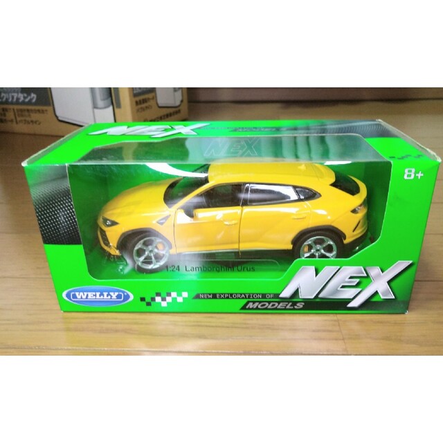 WELLY 1/24 ランボルギーニ ウルス イエロー 新品 3