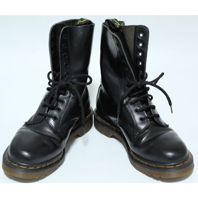 Dr.Martens(ドクターマーチン)のドクターマーチン UK5≒23.5-24cm 10ホール ブーツ 黒 jcs メンズの靴/シューズ(ブーツ)の商品写真