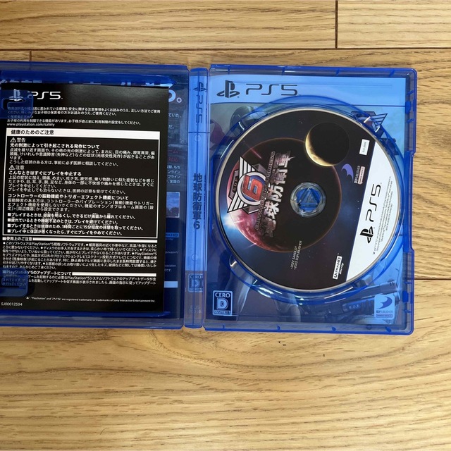PlayStation(プレイステーション)の地球防衛軍6 PS5 エンタメ/ホビーのゲームソフト/ゲーム機本体(家庭用ゲームソフト)の商品写真