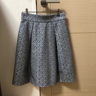 ブルーノート LINN 日本製 フレアスカート(ひざ丈スカート)