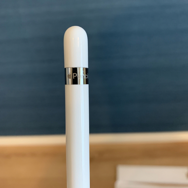 Apple(アップル)のMK0C2J/A Apple Pencil スマホ/家電/カメラのPC/タブレット(その他)の商品写真