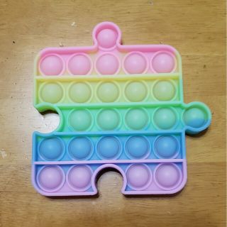 プッシュポップ パズル型 ポップイット(知育玩具)