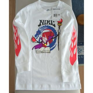 ナイキ(NIKE)の新品☆ナイキ　キッズ長袖Tシャツ　120-130(Tシャツ/カットソー)