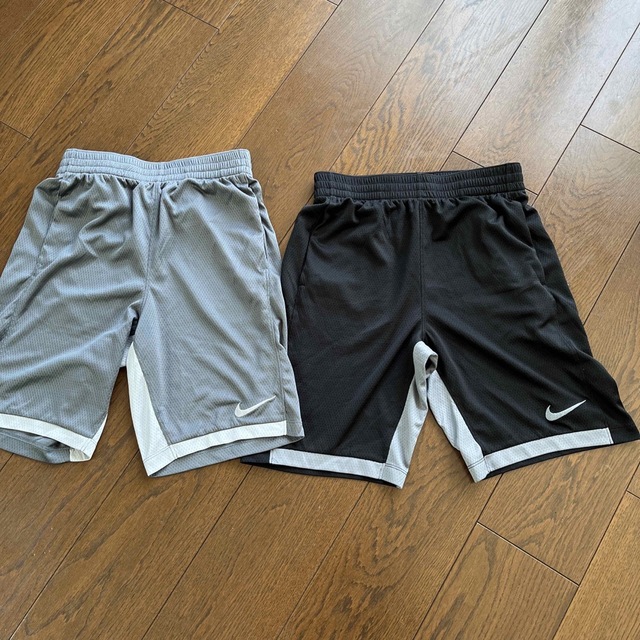 NIKE(ナイキ)のNIKE ハーフパンツ2点セット キッズ/ベビー/マタニティのキッズ服男の子用(90cm~)(パンツ/スパッツ)の商品写真