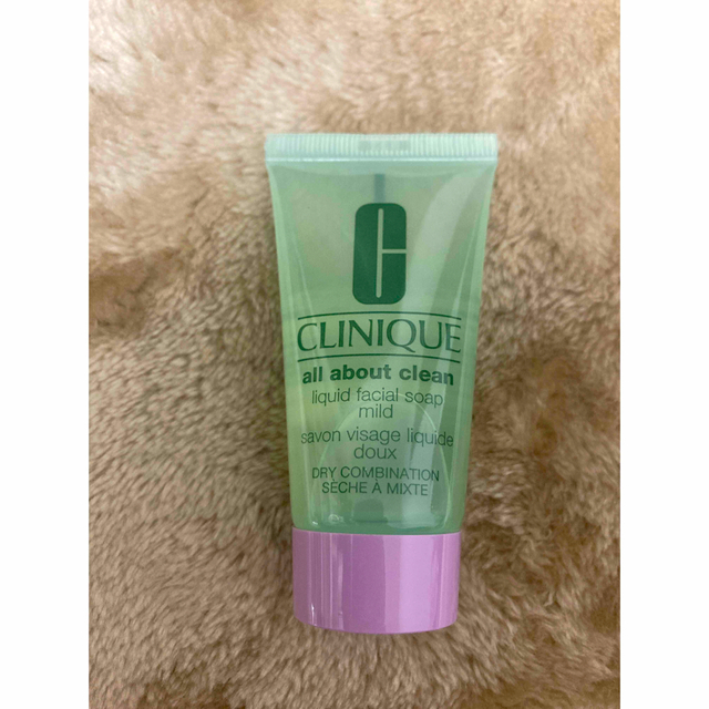 CLINIQUE CLINIQUE リキッドフェーシャルソープマイルド （ジェル状洗顔料）の by なっつ's shop｜クリニークならラクマ