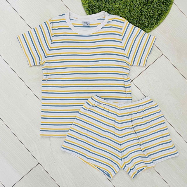 PETIT BATEAU(プチバトー)の美品 プチバトー 8ans 128cm ボーダー パジャマ キッズ/ベビー/マタニティのキッズ服男の子用(90cm~)(パジャマ)の商品写真