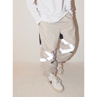 BSRABBIT ビエスラビット REFLECTIVE JOGGER pants(ウエア/装備)