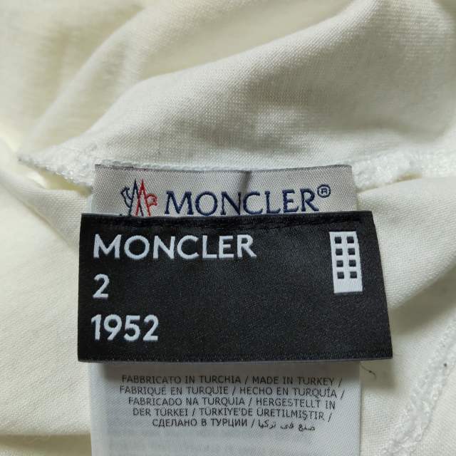 MONCLER(モンクレール)のモンクレール 半袖Tシャツ サイズM メンズ メンズのトップス(Tシャツ/カットソー(半袖/袖なし))の商品写真