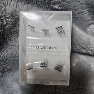 シュウウエムラ(shu uemura)のシュウ ウエムラ S02 スリム パーシャル☆。.:＊・゜値下げ(つけまつげ)