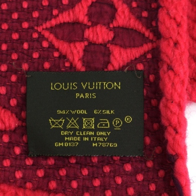 LOUIS VUITTON(ルイヴィトン)のAランク ルイ・ヴィトン エシャルプ・ロゴマニア M78769 マフラー フューシャ ストール レディース LOUIS VUITTON レディースのファッション小物(バンダナ/スカーフ)の商品写真