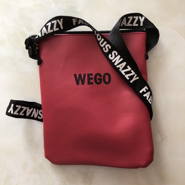 WEGO(ウィゴー)のWEGO ポシェット レディースのバッグ(ショルダーバッグ)の商品写真