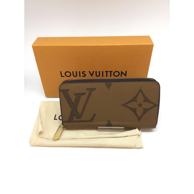 LOUIS VUITTON  ジャイアントモノグラム　長財布　M69353