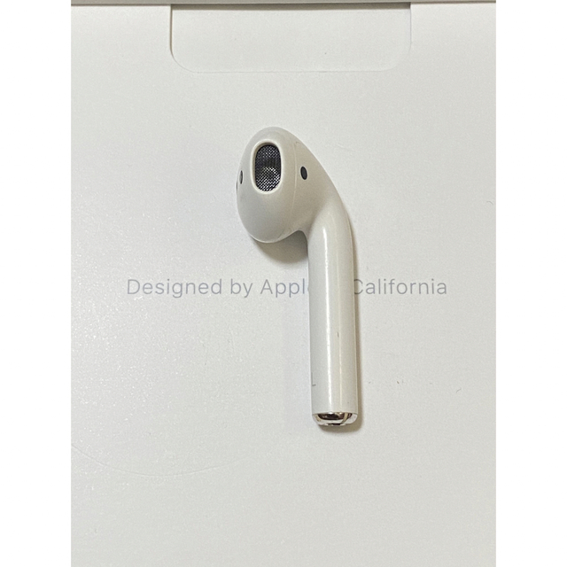 Apple(アップル)のAirPods 左耳L 第一世代　 スマホ/家電/カメラのオーディオ機器(ヘッドフォン/イヤフォン)の商品写真