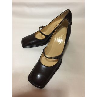 プラダ(PRADA)のPOLLINI スクウェアパンプス 未使用(ハイヒール/パンプス)