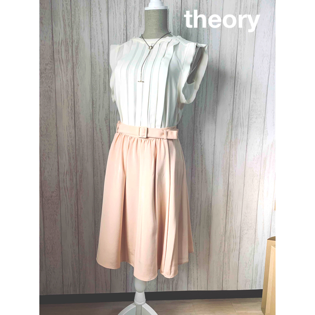 theory(セオリー)のtheory フレアスカート　ベルト付き レディースのスカート(ひざ丈スカート)の商品写真