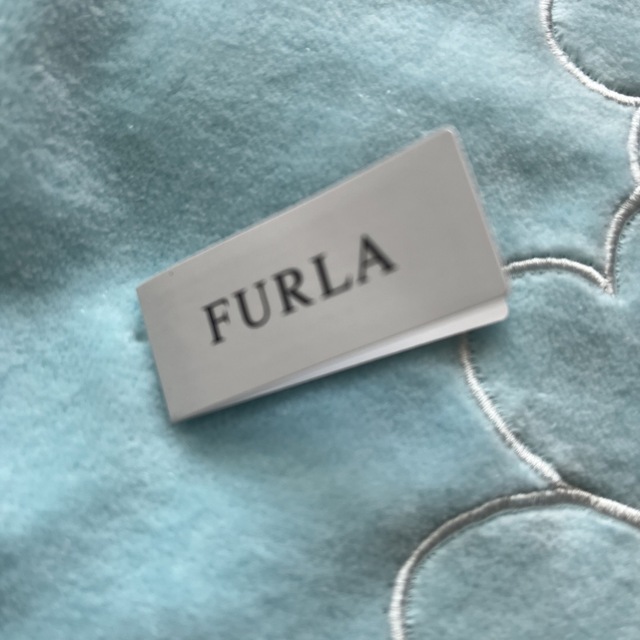 Furla(フルラ)の新品　フルラ　タオルハンカチ レディースのファッション小物(ハンカチ)の商品写真