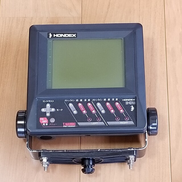 ○中古品○ホンデックス 魚群探知機 HE-5700 T.NAMIKI 注目ブランドの