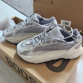 イージー(YEEZY（adidas）)のadidas YEEZY Boost 700 V2 "Static"(スニーカー)