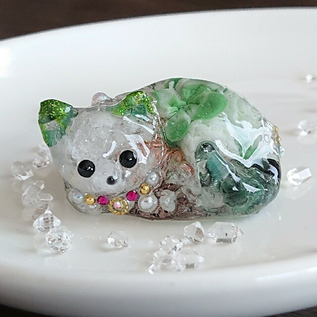 専用です。見つめる猫ちゃん(ФωФ)????オルゴナイト