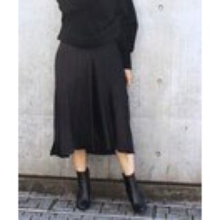 ドゥーズィエムクラス(DEUXIEME CLASSE)のGLOSSY-SKIRT(ひざ丈スカート)