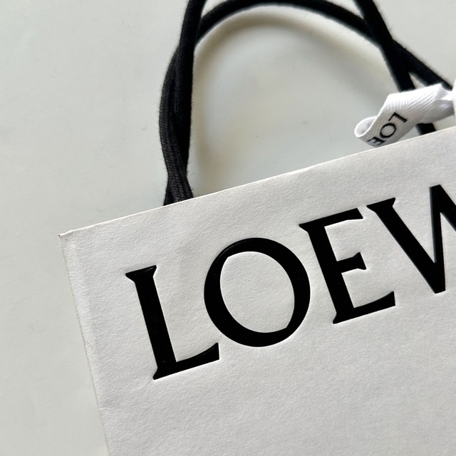 LOEWE(ロエベ)のLOEWE ロエベ / 香水 001 50ml（新品未使用美品） コスメ/美容の香水(ユニセックス)の商品写真