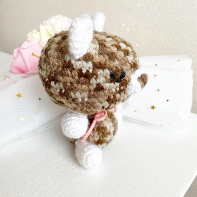 居眠りクマさん あみぐるみ かわいい プレゼント ギフト お祝い キーホルダー ハンドメイドのぬいぐるみ/人形(あみぐるみ)の商品写真