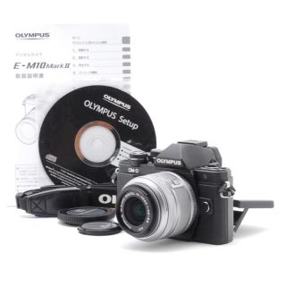 オリンパス(OLYMPUS)の付属品充実の大満足商品❤️OLYMPUS OM-D E-M10 Mark II(ミラーレス一眼)