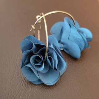 ローズバッド(ROSE BUD)のピアス　ROSE BUD　フープ　花　フラワー　浴衣(ピアス)