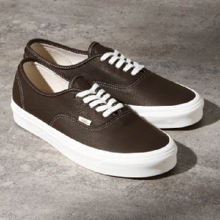 ヴァンズ レザースニーカーの通販 88点 | VANSを買うならラクマ