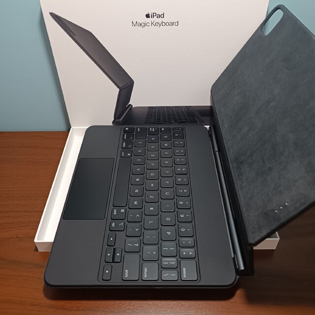 美品) iPad Magic Keyboard Air、Pro 11 インチ 【即日発送