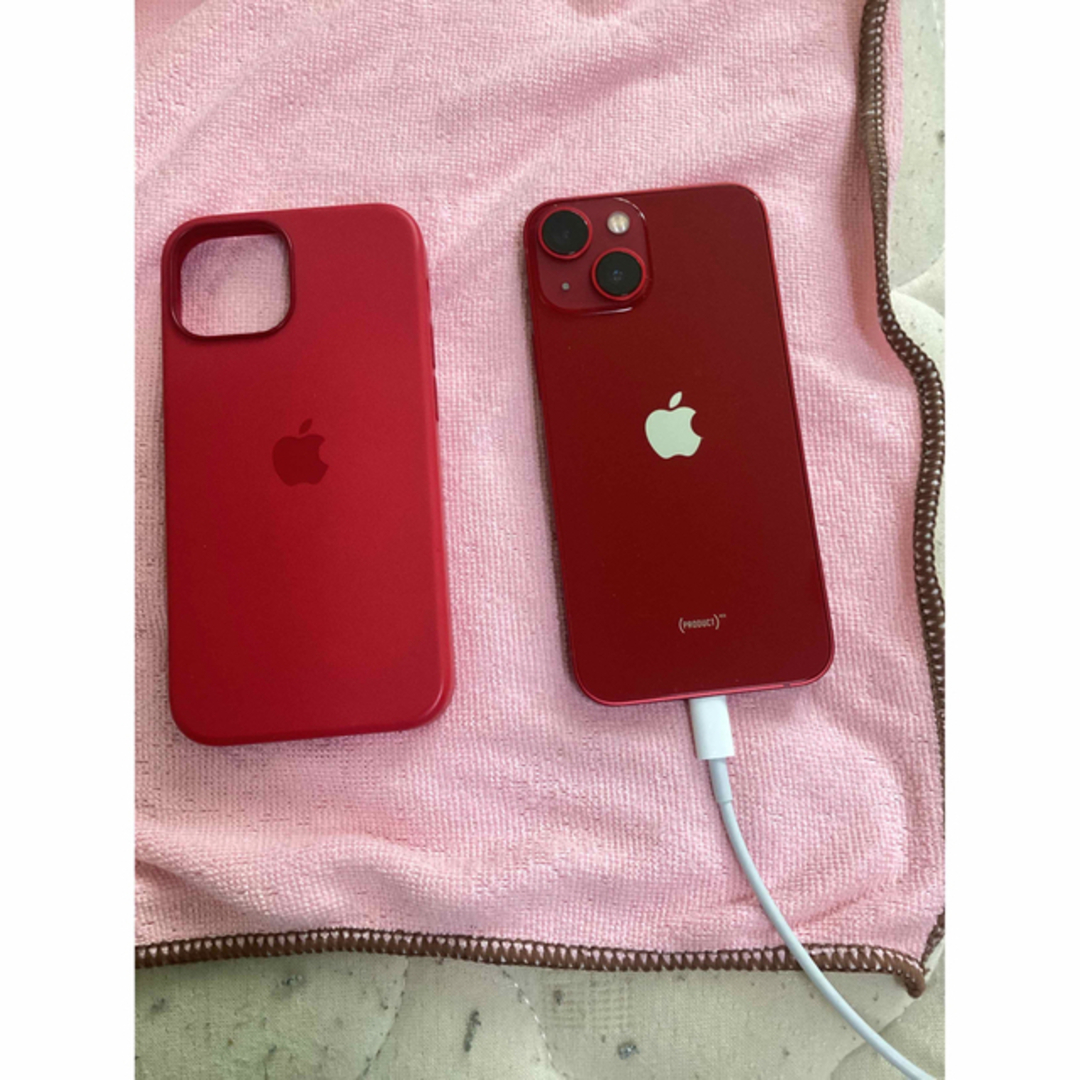 Apple(アップル)の【リオ様専用】iPhone13 mini シリコーンケース/RED スマホ/家電/カメラのスマホアクセサリー(モバイルケース/カバー)の商品写真