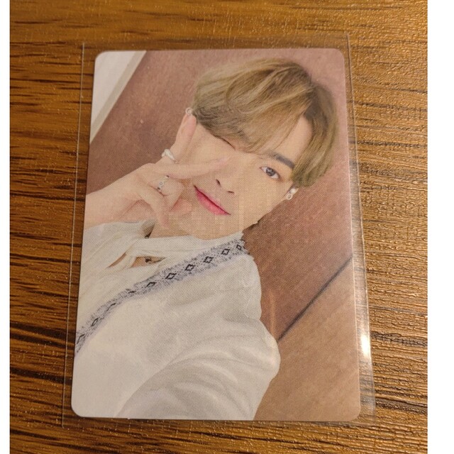 エンタメ/ホビーATEEZ intotheatoz HONGJOONG FC photocard