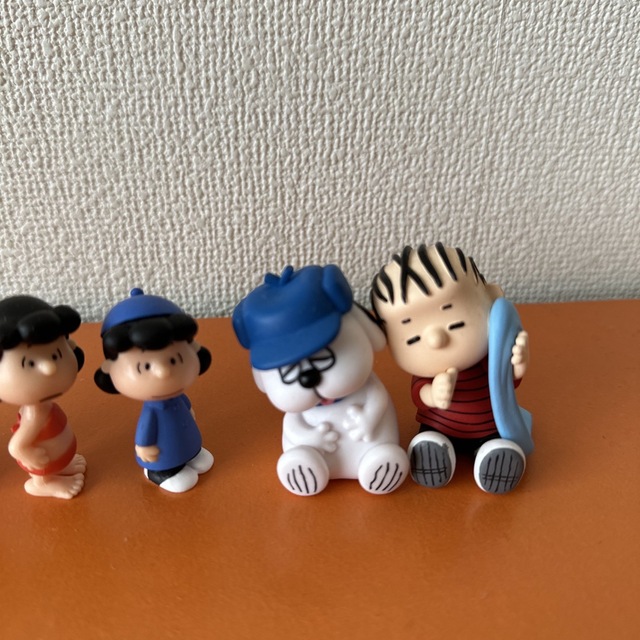 スヌーピー　フィギュア エンタメ/ホビーのおもちゃ/ぬいぐるみ(キャラクターグッズ)の商品写真