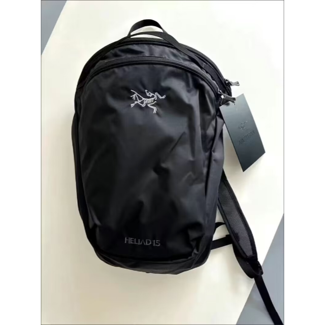 ARC'TERYX Heliad 15L Backpack 新品未使用 お礼や感謝伝えるプチギフト 4085円引き 