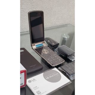 SIMフリー LG スマートフォン Wine Smart LGS01 BROWN(スマートフォン本体)