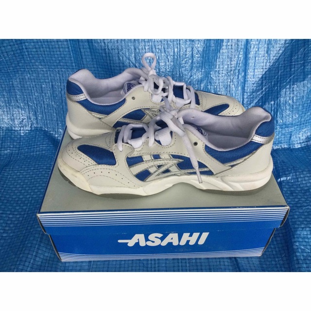 ASAHI スニーカー　22.5cm blue/white レディースの靴/シューズ(その他)の商品写真