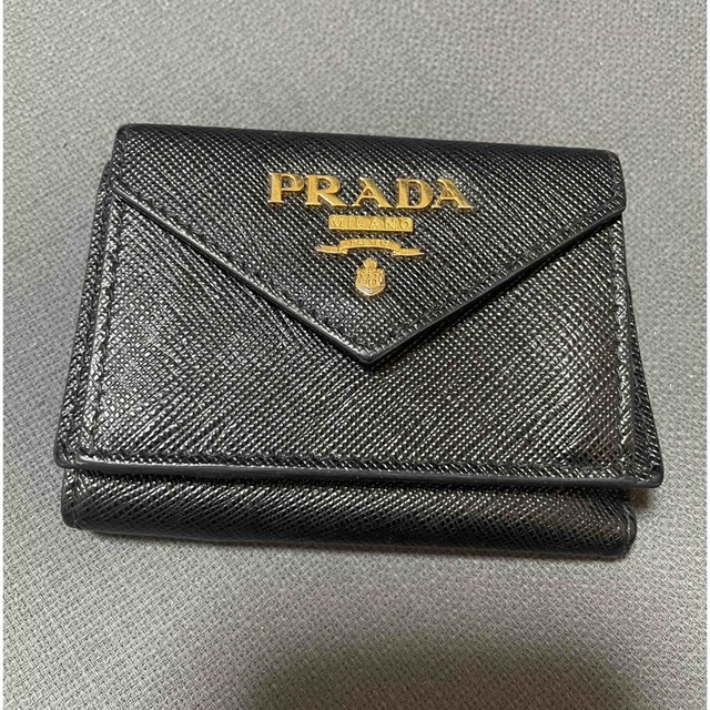 専用　PRADA サフィアーノ　レザー　ミニ財布