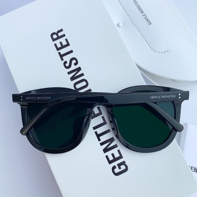 Gentle Monster ジェントルモンスター サングラス Lang黒 第一ネット