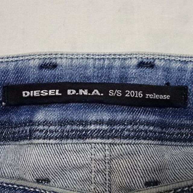 DIESEL(ディーゼル)のディーゼル☆D.N.A☆SLEENKER☆スリムスキニー☆27☆ウェスト約78 メンズのパンツ(デニム/ジーンズ)の商品写真