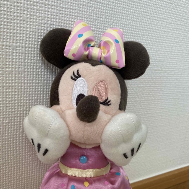 Disney(ディズニー)のピンクポップパラダイス　ぬいぐるみバッジ エンタメ/ホビーのおもちゃ/ぬいぐるみ(キャラクターグッズ)の商品写真