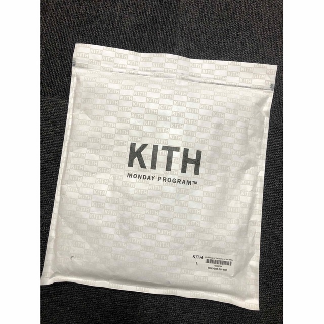 KITH(キス)の【新品】KITH for Rocky IV Vintage Tee ホワイト メンズのトップス(Tシャツ/カットソー(七分/長袖))の商品写真