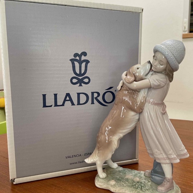 リヤドロ（LLADRO）No.6903「待ってたよ」-