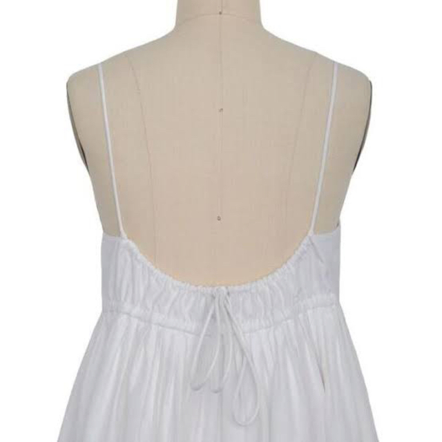 Drawer(ドゥロワー)のDrawer コットンタックサロペットワンピース　白　36 美品 レディースのスカート(ロングスカート)の商品写真