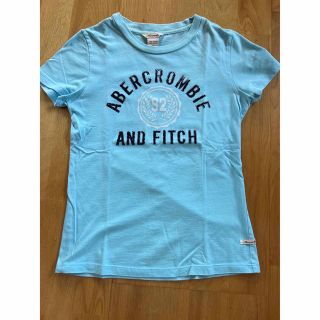 アバクロンビーアンドフィッチ(Abercrombie&Fitch)の［アバクロンビー&フィッチ］ブルーのTシャツ(Tシャツ(半袖/袖なし))