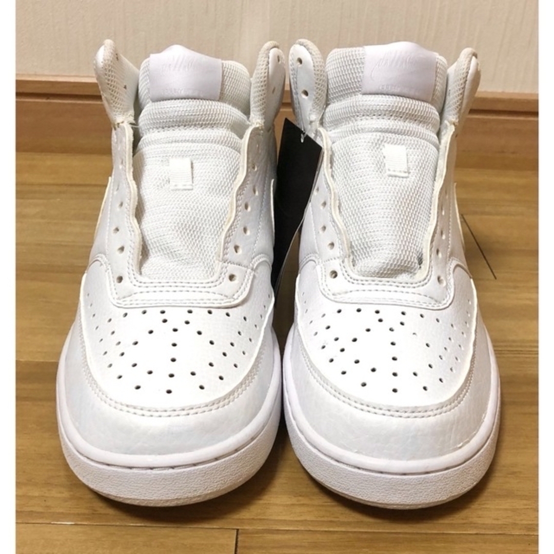 NIKE(ナイキ)の専用！18,000円《新品》NIKE コート ヴィジョン MID SL 25.0 レディースの靴/シューズ(スニーカー)の商品写真