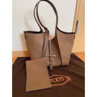 TOD'S - トッズ Tタイムレス レザーショッピングバッグ ミディアムの