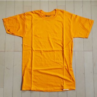 チャンピオン(Champion)の未使用 Champion Tシャツ S 無地 ゴールド(Tシャツ/カットソー(半袖/袖なし))